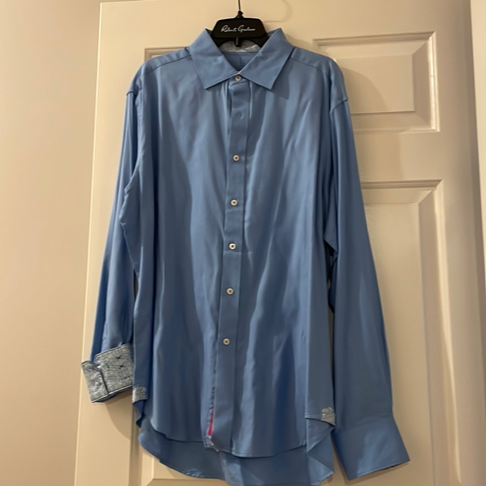 Robert Graham men’s XL shirt